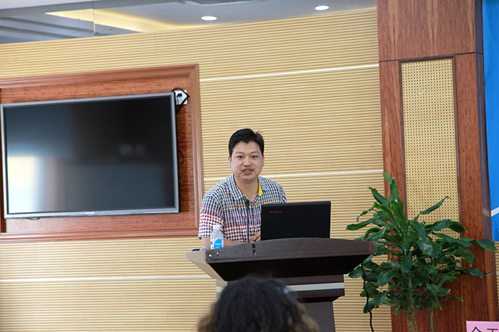 ͼΪ��������Ա��ľɭ������С�໯��ѧ��Ħ�ε���