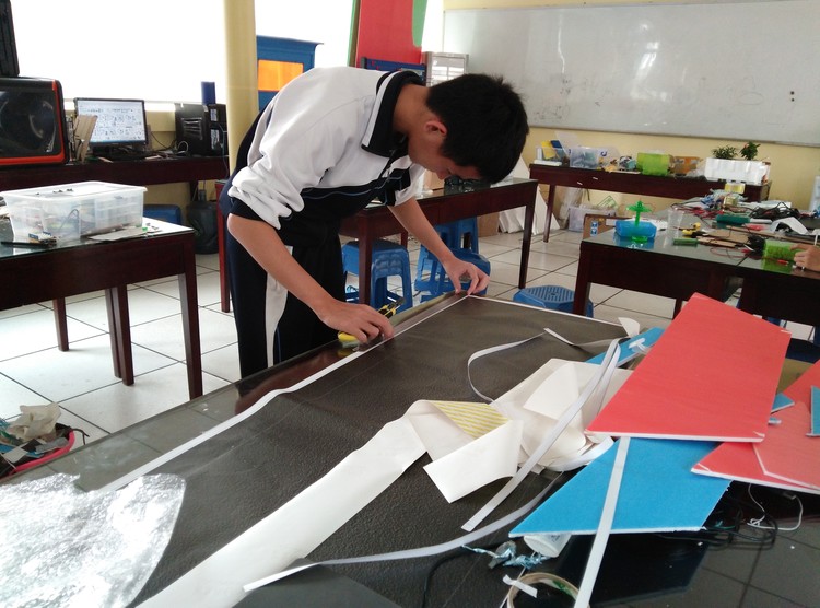 04.ͼΪ�����ҵ�ͬ���Ǿ�����Ŀ�����龰