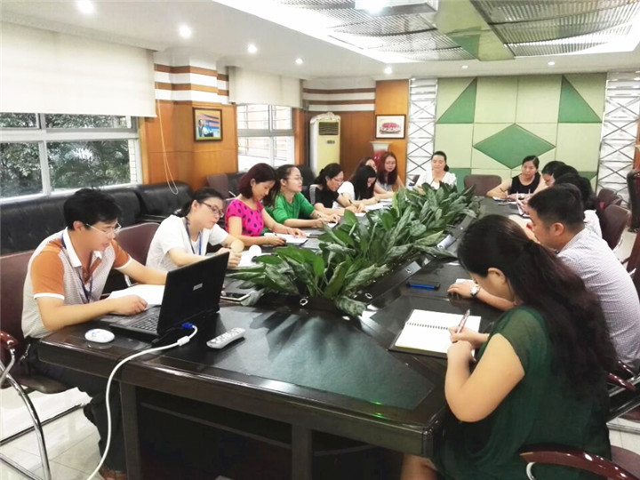 ͼΪ�������������ڸ���������ѵ