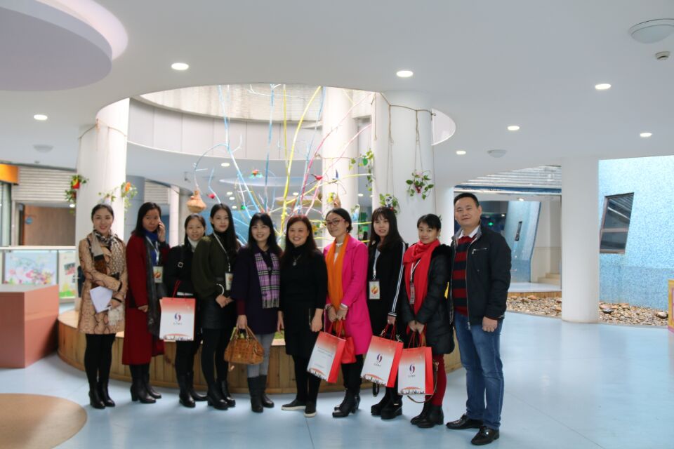 Ʒ��԰ ����ɫ ������ ������ 