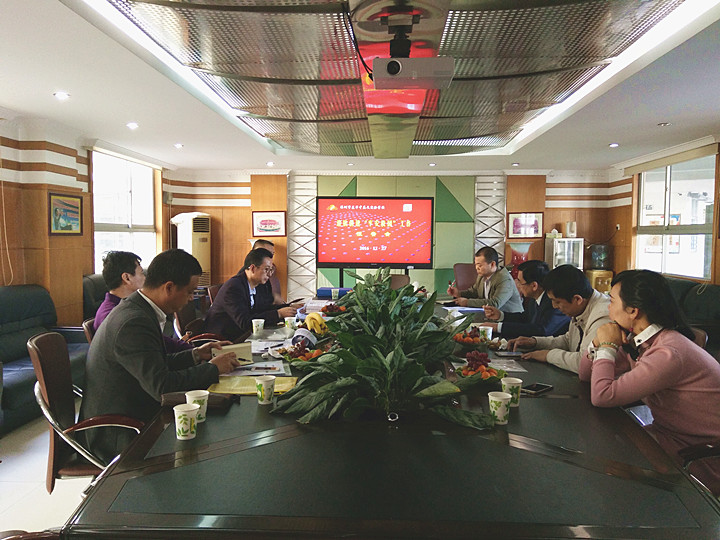 ѧУ�߷�ͨ������������ƽ��У԰�������������