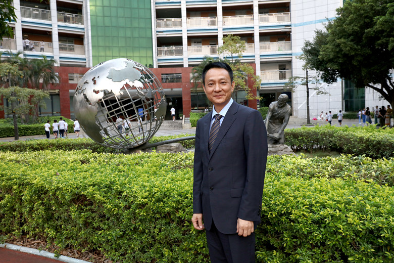 ��ɫ�������������ѧУ������·��