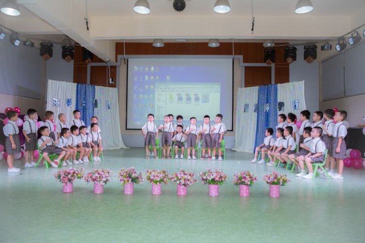 ŨŨ����������������ʦ�������У���������������ҵ��ʽ��