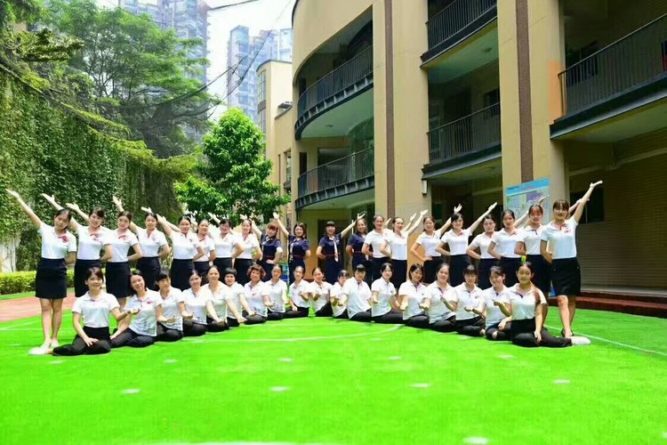 �����ͱ��ķ�����������ʦ�����³�������Ϫɽ�׶�԰��ף��ϯ���˶�