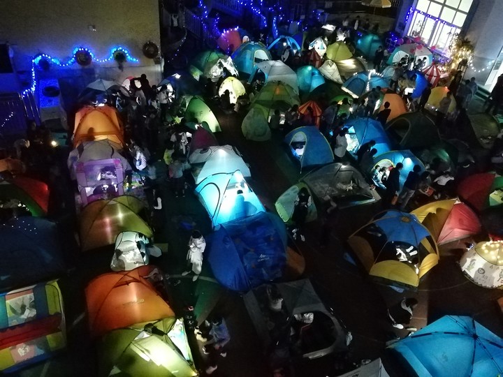 ���Ķ��޼� ������Զ������ө������ݽӴ���