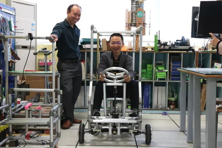 ���ͽ����Ϳν�У��������ʦ�������ߡ������������˶�ѧ�ƴ����������Ҵ��ͽ����о��˶�����У����