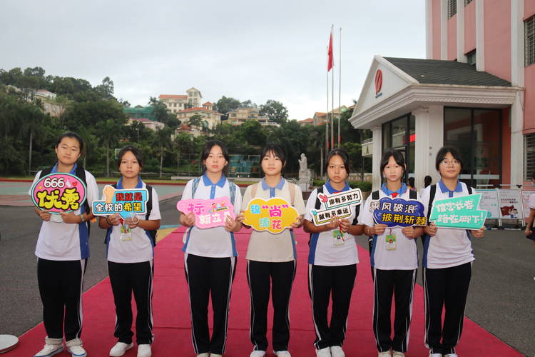 ��ѧ��������������ϵĹ���