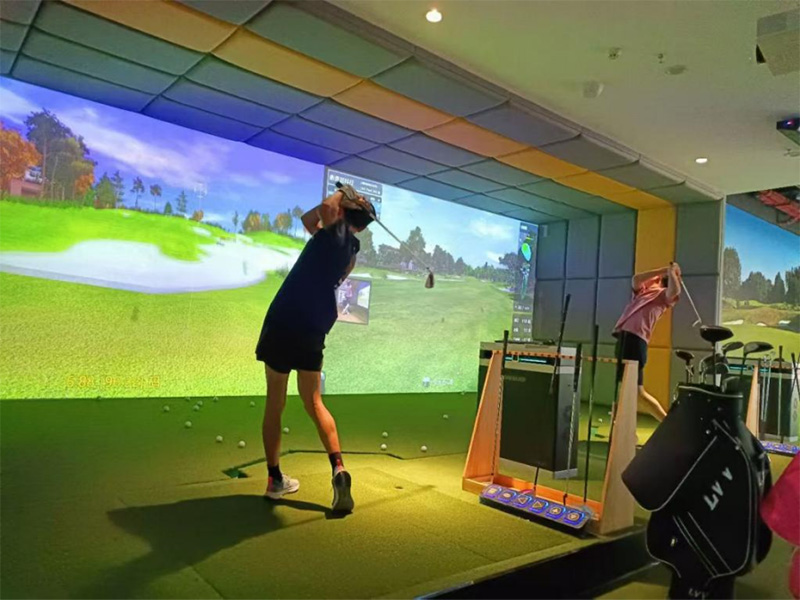 ϲ�������ݱ�һ����ְҵѧԺѧ���ڡ���̩�ű�����Уͬ�˸߶�������ս����������ն��Ѽ�