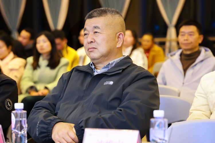 �����Ƴ���ղ����У���ⳡ����ʢ��������������ϵ��������֮·